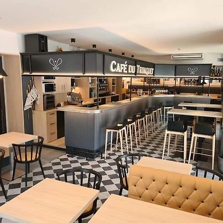Hotel-Cafe Du Trinquet Камбо-ле-Бен Экстерьер фото