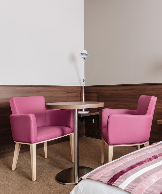 Hotel-Cafe Du Trinquet Камбо-ле-Бен Экстерьер фото